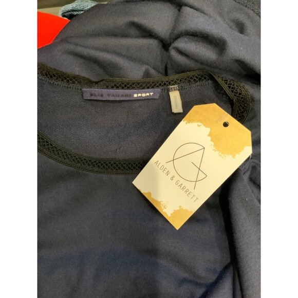 Elie Tahari Sport Blue Soft Jersey Dress w/ Twisted front & Mesh Shoulders Sz XS - Picture 5 of 5